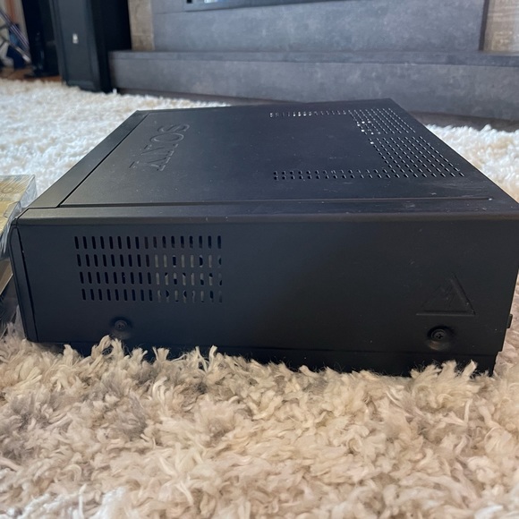 FOR PARTS / REPAIRS Sony SLV-675HF 4-Head VCR Video Cassette Player - Picture 3 of 9